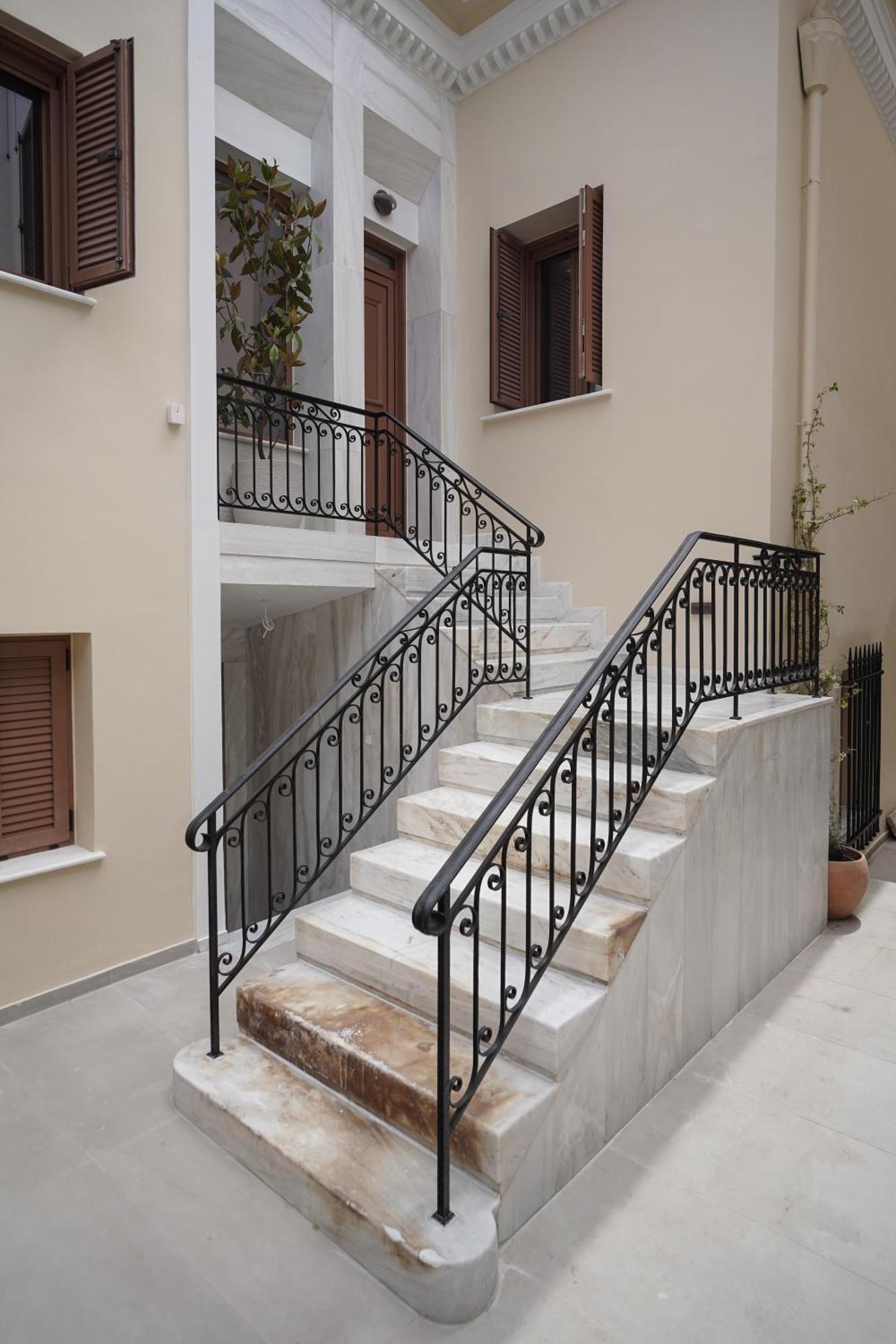 Plaka House - Boutique