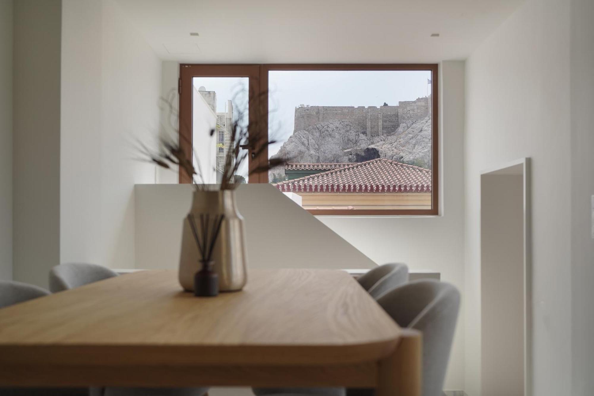 Plaka House - Boutique