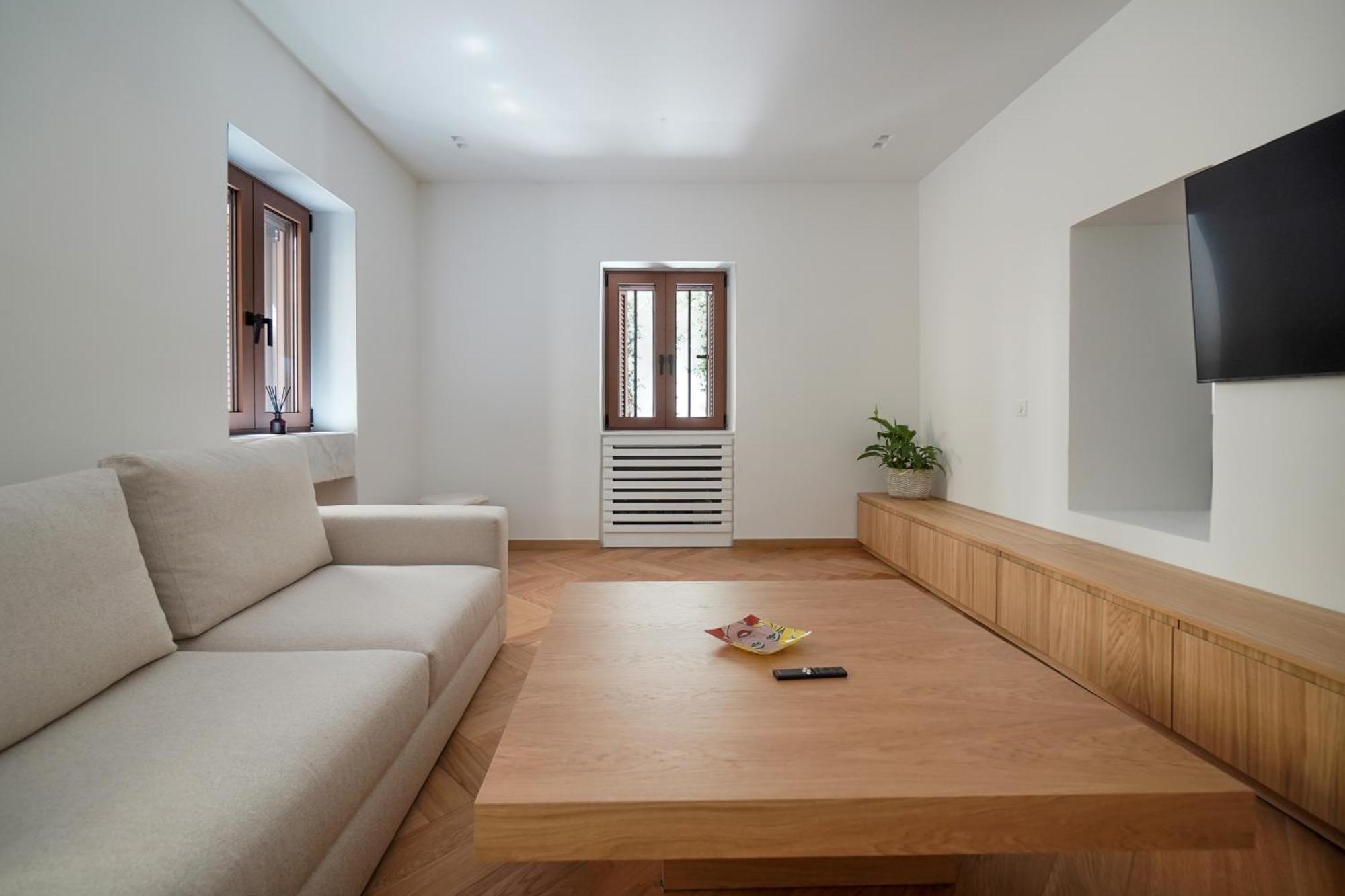 Plaka House - Boutique * Atény